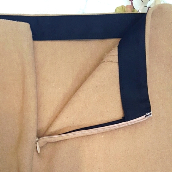 Gap🍂Wool Mini Skirt❤HOST PICK❤ - Picture 8 of 11